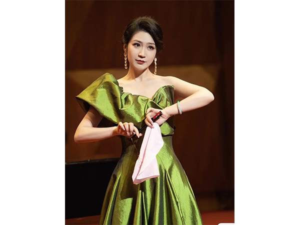 <b>ѧ���ճ�</b>